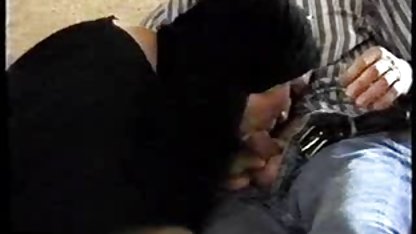 Anal seks dengan kumpulan bokep mesum orang asing bertemu secara online