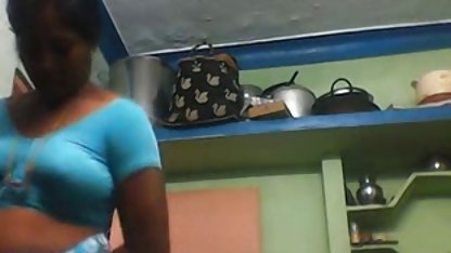 XXX bunuh diri pelacur, besar payudara, goth, stoking Fu kumpulan video bokep janda
