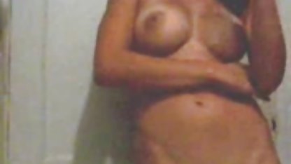 Rambut pirang cewek seksi nunggangin kumpulan bokep paling hot kemaluan
